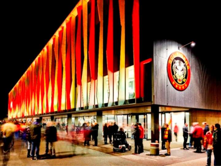 Kunsteisbahn emmental versicherung arena 