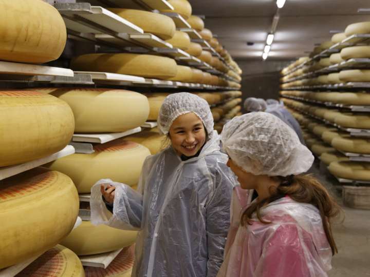 Käsekeller Führungen Langnau